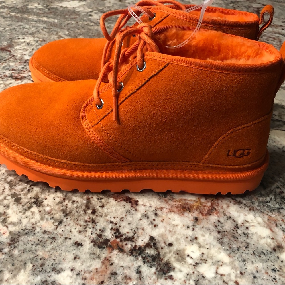 Brand new Uggs neumel orange size 10